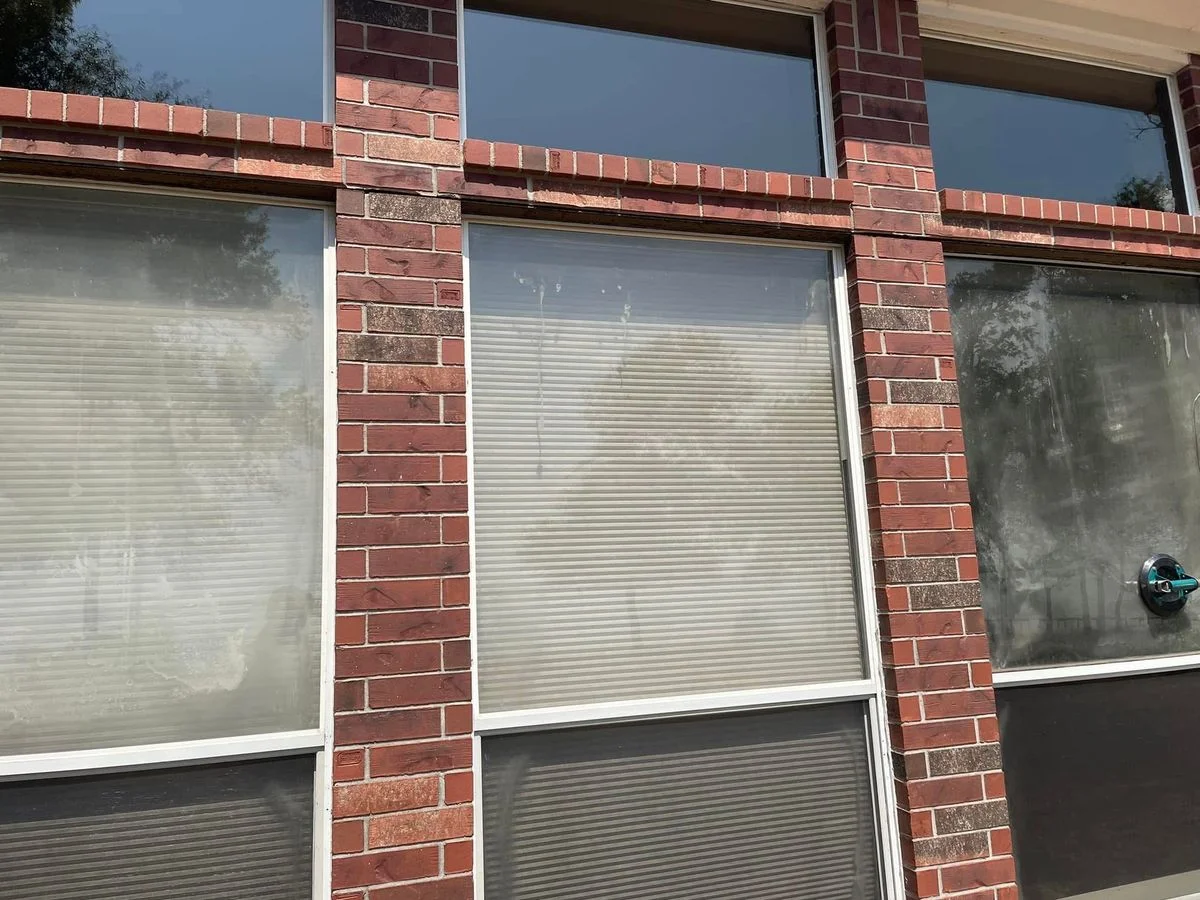 Broken seal before repair